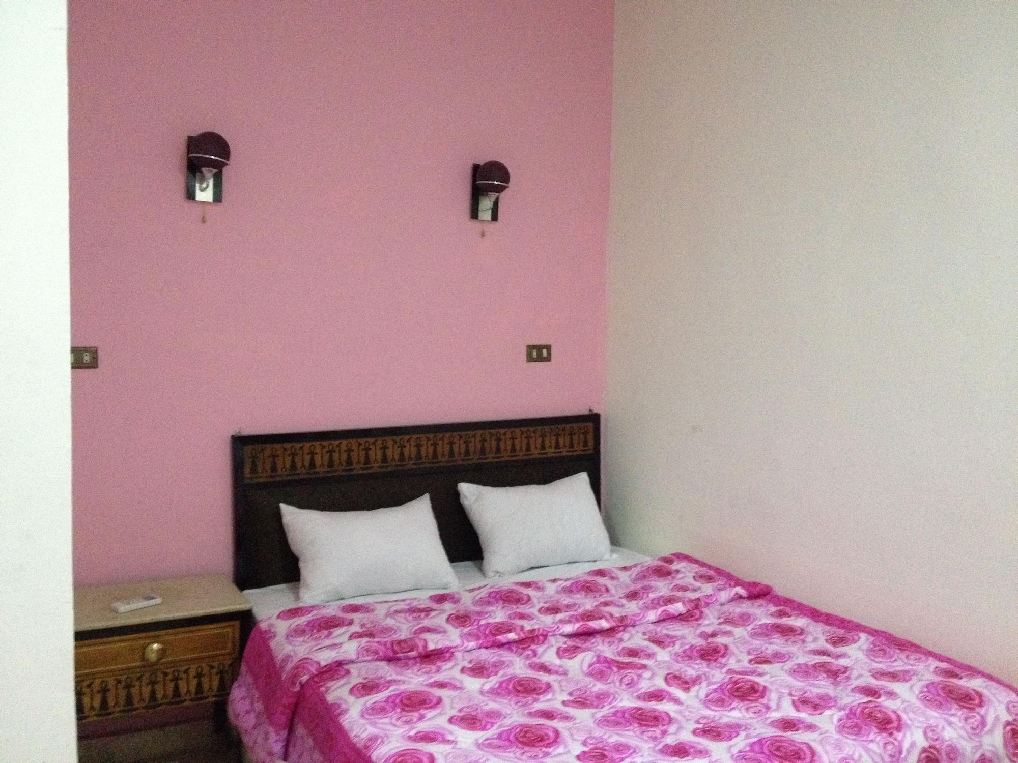 One Season Hostel El Cairo Exterior foto